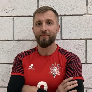 Роман Хандролин